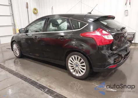 2012 Ford Focus Titanium z USA, uszkodzony, nr VIN 1FAHP3N23CL151871